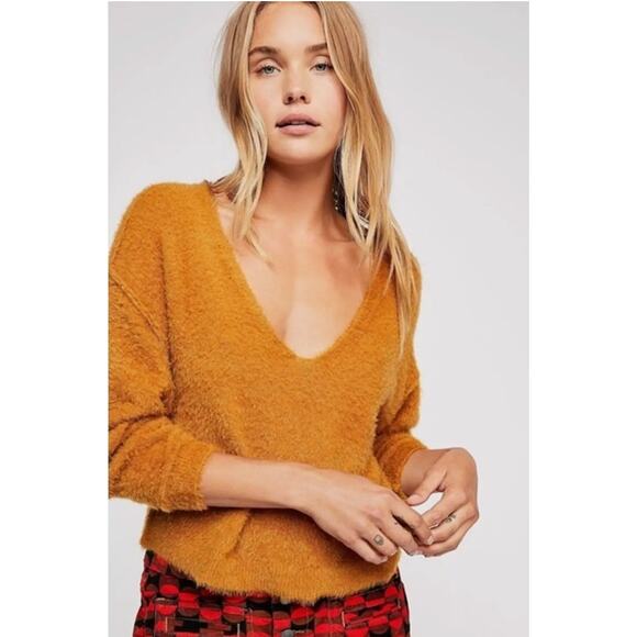 Free People Princess v Neck Tan Sweater - Picture 1 of 7